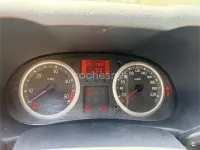 Usado Renault Clio II Authentique 80 CV (58 kW) 2004 Azul Berlina