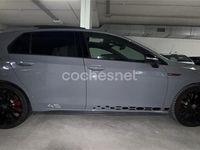Usado VW Golf VIII GTI Clubsport 301 CV (221 kW) 2022 Gris / plata Berlina
