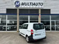 Usado Ford Transit Trend 75 CV (55 kW) 2020 Blanco Familiar