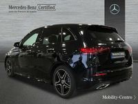 Usado Mercedes B200 AMG line 150 CV (110 kW) 2023 Negro noche Monovolumen
