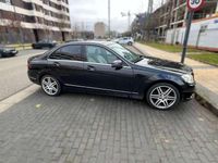 Usado Mercedes C220 Avantgarde 170 CV (125 kW) 2008 Negro Berlina