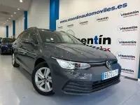 Usado VW Golf VIII Life 110 CV (80 kW) 2021 Gris / plata Familiar