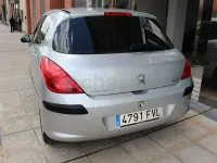 Usado Peugeot 308 120 CV (88 kW) 2007 Gris / plata Utilitario