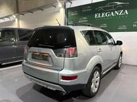 Usado Mitsubishi Outlander Motion 156 CV (114 kW) 2010 Gris / plata SUV