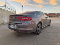 Usado Renault Talisman Initiale Paris 160 CV (117 kW) 2017 Gris / plata Berlina