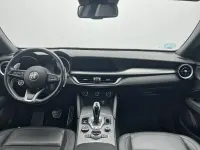 Usado Alfa Romeo Stelvio Sprint 190 CV (139 kW) 2022 Blanco SUV