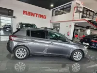 Usado Peugeot 308 Style 131 CV (96 kW) 2019 Gris Utilitario