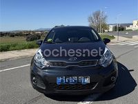 Usado Kia Rio 90 HP (66 kW) 2013 Azul Sedan