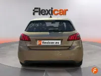 Usado Peugeot 308 Style 110 CV (80 kW) 2018 Beige