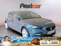 Usado Seat Leon Style 131 CV (96 kW) 2023 Gris Utilitario