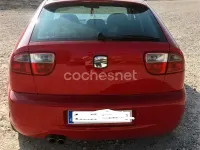 Usado Seat Leon FR 180 CV (132 kW) 2005 Rojo Utilitario