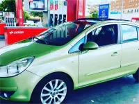 Usado Opel Corsa Enjoy 80 CV (58 kW) 2008 Verde Utilitario