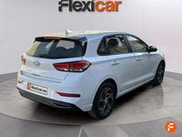 Usado Hyundai i30 116 CV (85 kW) 2021 Blanco Utilitario