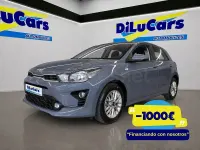 Usado Kia Rio 100 CV (73 kW) 2020 Gris / plata Berlina