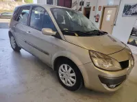 Usado Renault Scénic II Dynamique 130 CV (95 kW) 2007 Beige Monovolumen