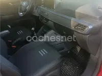 Usado Ford Tourneo Courier Active 125 CV (91 kW) 2024 Rojo Monovolumen