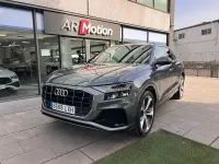 Usado Audi Q8 S-Line 286 CV (210 kW) 2022 Gris / plata SUV