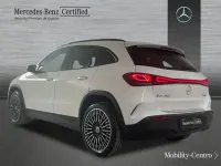 Usado Mercedes EQA350 AMG line 214 kW (292 CV) 2023 Azul denim met SUV