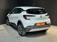 Usado Renault Captur Intens 99 CV (72 kW) 2022 Blanco SUV