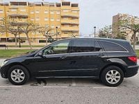 Usado Mercedes R320 224 CV (164 kW) 2006 Negro Monovolumen