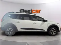Usado Dacia Jogger Expression 110 CV (80 kW) 2023 Blanco Monovolumen