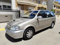 Usado Kia Carnival LX 144 CV (105 kW) 2005 Beige Monovolumen