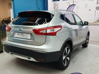 Usado Nissan Qashqai N-Connecta 130 CV (95 kW) 2015 Gris / plata SUV