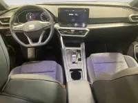 Usado Seat Leon FR 150 CV (110 kW) 2022 Rojo Familiar