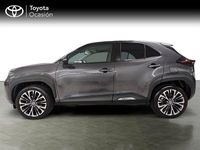 Usado Toyota Yaris Plus 116 CV (85 kW) 2022 Gris Utilitario