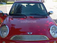 Usado Mini ONE 90 CV (66 kW) 2003 Rojo Utilitario