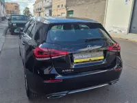 Usado Mercedes A180 116 CV (85 kW) 2018 Negro Berlina