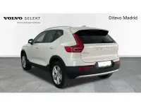 Usado Volvo XC40 Core 163 CV (119 kW) 2025 Azul SUV