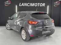 Usado Renault Clio IV LIMITED 90 CV (66 kW) 2018 Gris / plata Berlina