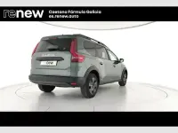 Usado Dacia Jogger Expression 100 CV (73 kW) 2025 Verde Monovolumen