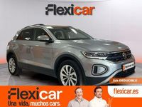Usado VW T-Roc Life 150 CV (110 kW) 2023 Gris SUV