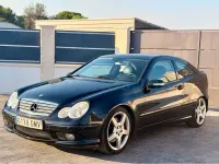 Usado Mercedes C350 272 CV (200 kW) 2007 Negro Coupe