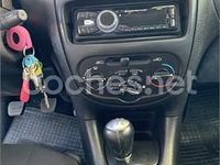 Usado Peugeot 206 70 CV (51 kW) 2001 Gris / plata Berlina