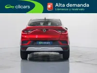 Usado Renault Arkana Zen 140 CV (102 kW) 2023 Rojo SUV