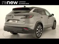 Usado Renault Austral Techno 200 CV (147 kW) 2025 Gris / plata SUV