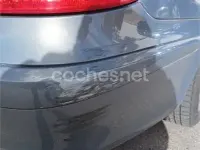 Usado Mercedes E220 Classic 150 CV (110 kW) 2004 Gris / plata Berlina
