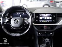 Usado Skoda Scala Ambition 110 CV (80 kW) 2023 Blanco Utilitario