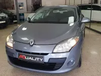 Usado Renault Mégane III Dynamique 110 CV (80 kW) 2010 Azul Utilitario