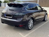 Usado Porsche Cayenne 240 CV (176 kW) 2012 Granate SUV