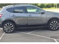 Usado Nissan Qashqai Tekna 110 CV (80 kW) 2013 Gris / plata SUV