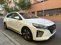 Usado Hyundai Ioniq Style 141 CV (103 kW) 2018 Blanco Utilitario