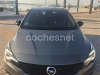 Usado Opel Astra Ultimate 145 CV (106 kW) 2021 Gris / plata Berlina