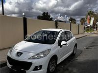 Usado Peugeot 207 68 CV (50 kW) 2013 Blanco Berlina