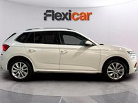 Usado Skoda Kamiq Style 110 CV (80 kW) 2022 Blanco SUV