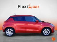 Usado Suzuki Swift 83 CV (61 kW) 2021 Rojo Utilitario