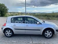 Usado Renault Mégane II Business 105 CV (77 kW) 2006 Gris / plata Berlina